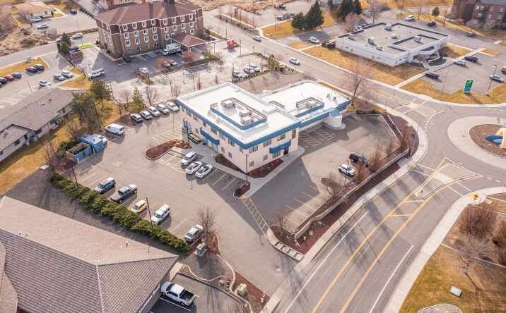 Pictures of Office property located at 7131 W Grandridge Blvd, Kennewick, WA 99336 for sales - image #1