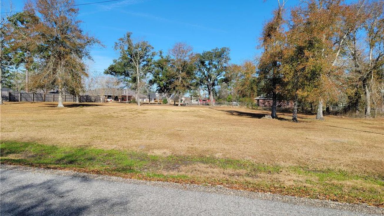 Debra Ln, Moss Bluff, LA 70611 Land for Sale Debra Lane