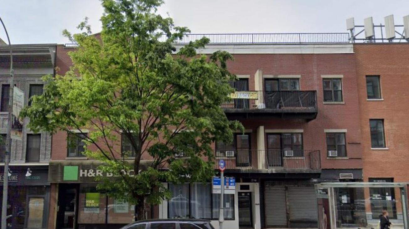 214218 Atlantic Ave, Brooklyn, NY 11201