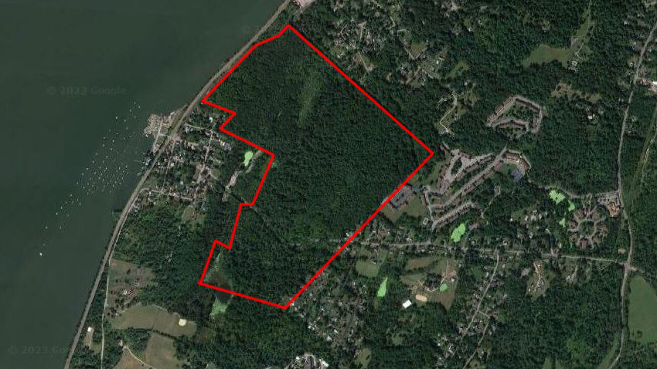 50 Chelsea Rd, Wappingers Falls, NY 12590