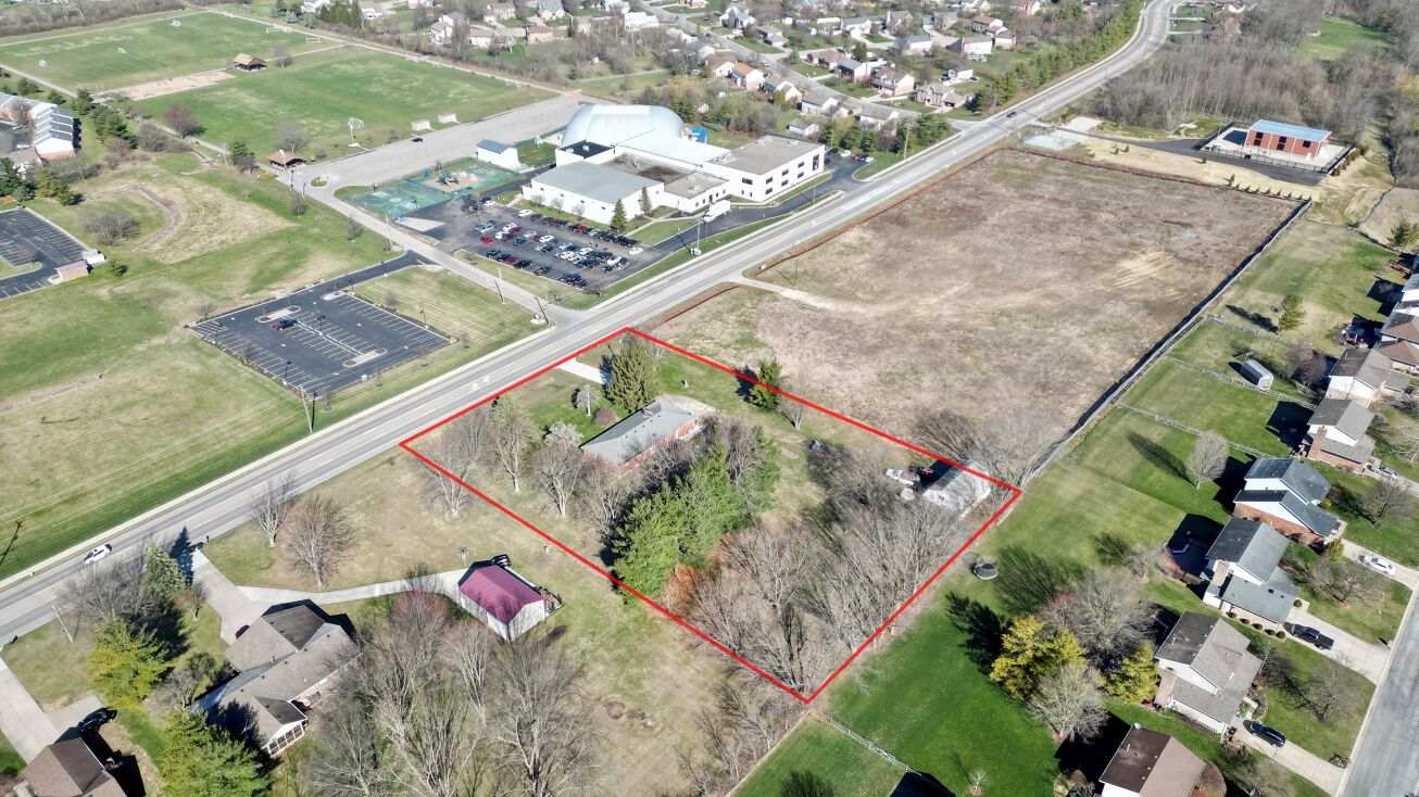 6744 Yankee Rd, Liberty Township, OH 45044