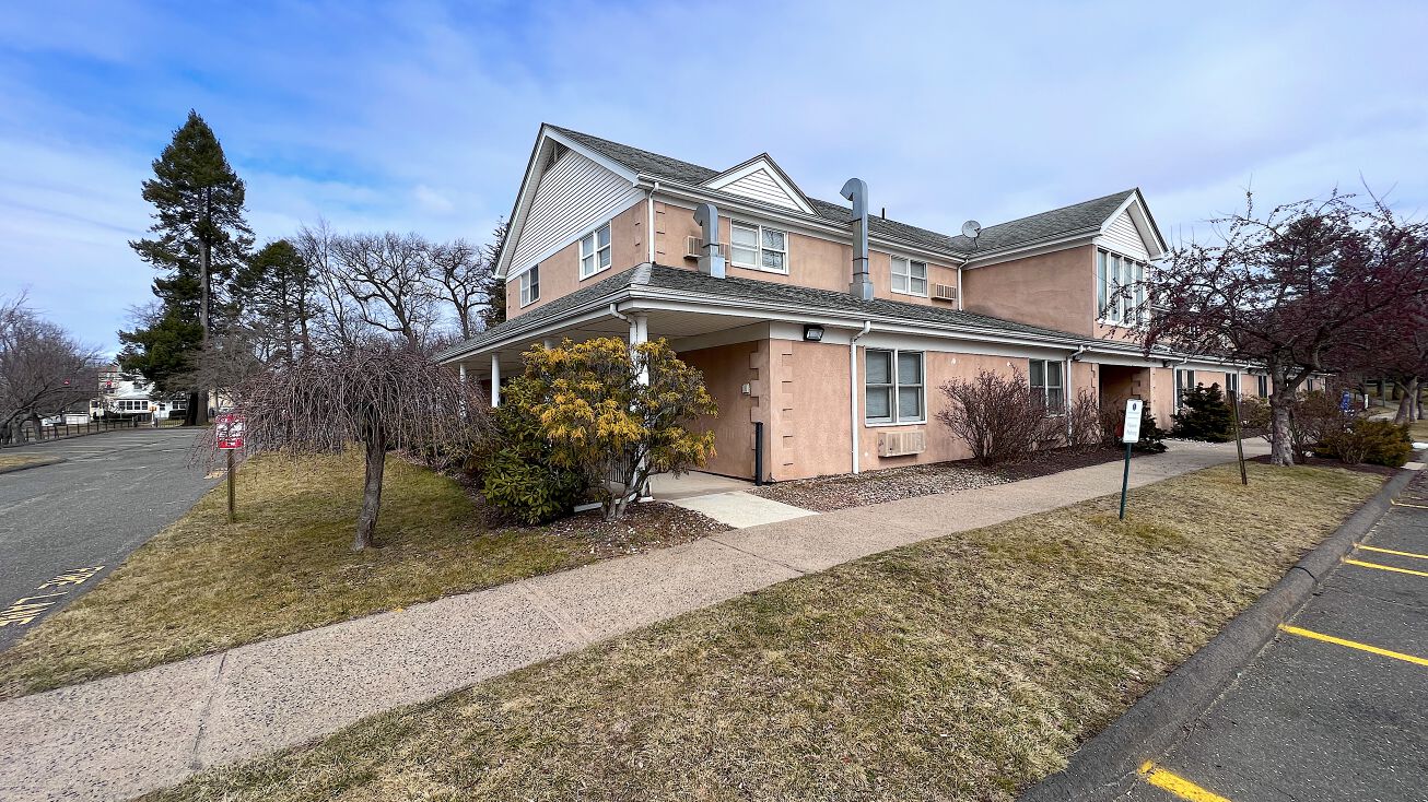 745 Burnside Ave, East Hartford, CT 06108