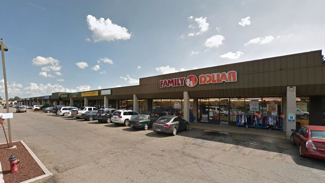 3802 Tuscarawas St W, Canton, OH 44708