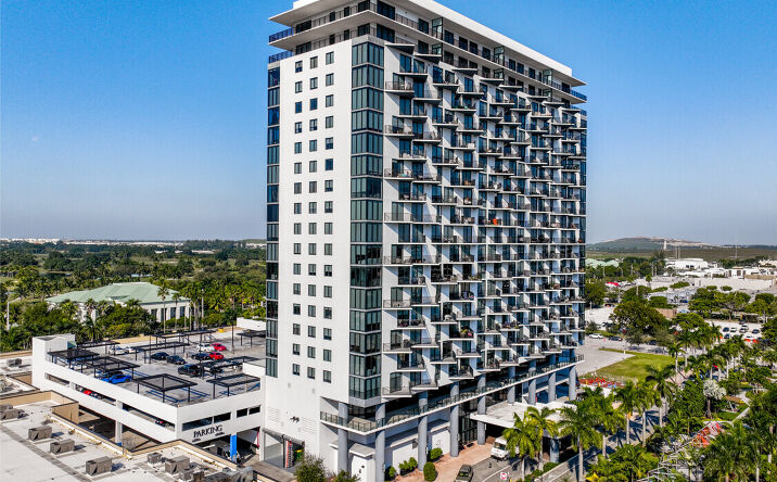 Pictures of Multifamily property located at 5300 Paseo Blvd, Doral, FL 33166 for sales - image #1