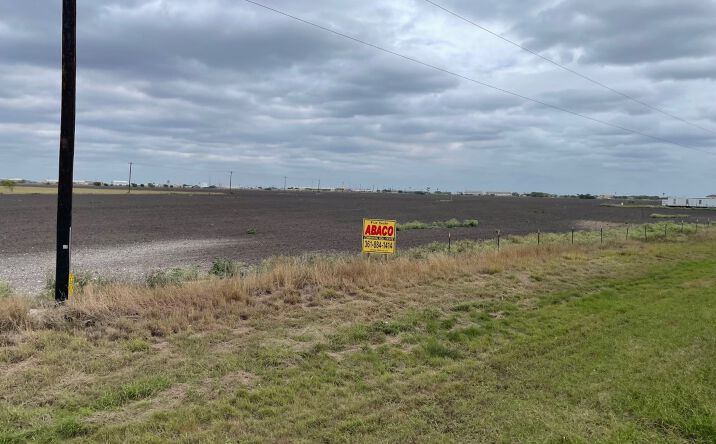 Pictures of Land property located at E Carlos Truan Blvd, Kingsville, TX 78363 for sales - image #1