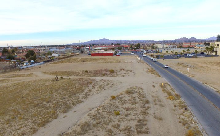 Pictures of Land property located at Jacaranda Ave, Victorville, CA 92395 for sales - image #1