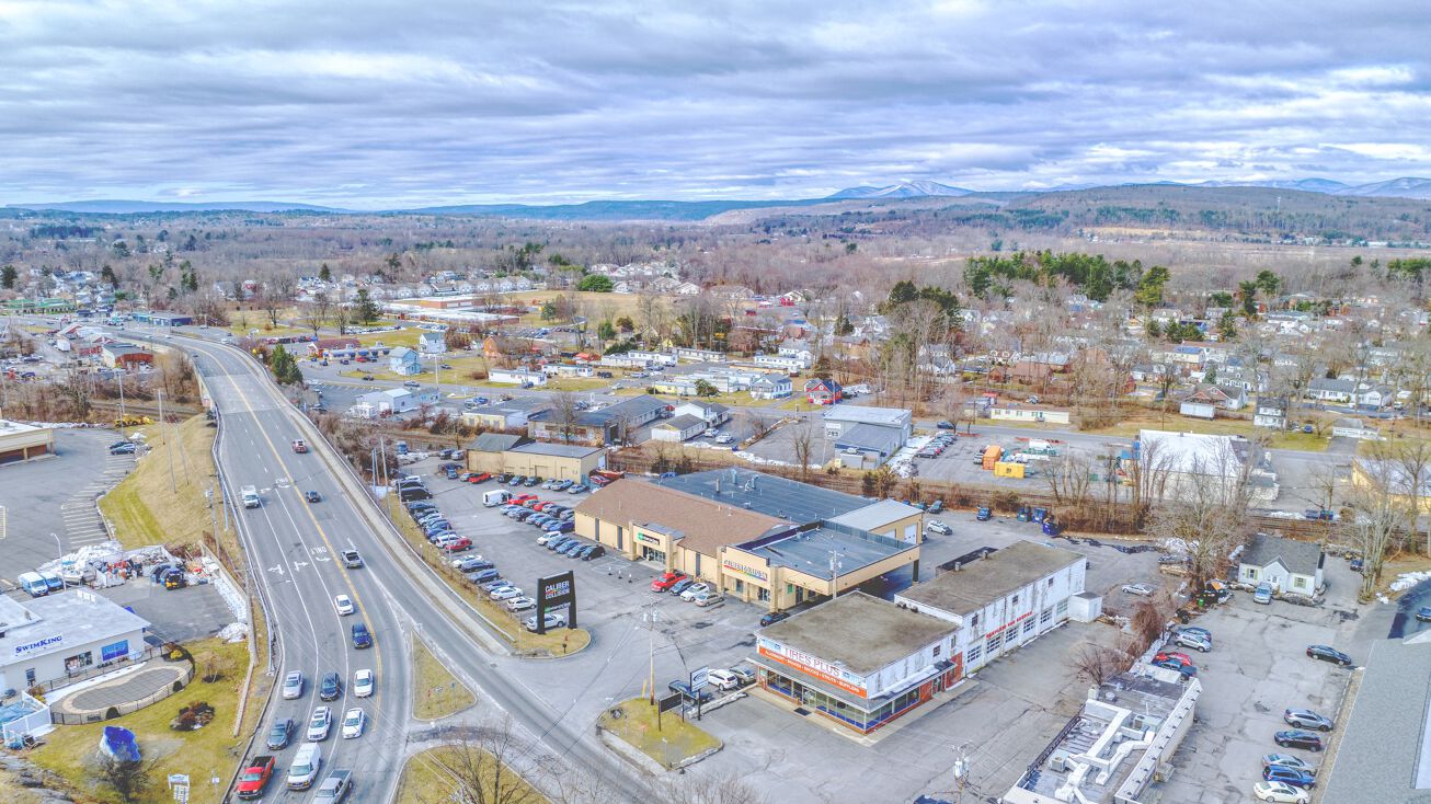 1059 Ulster Ave, Kingston, NY 12401