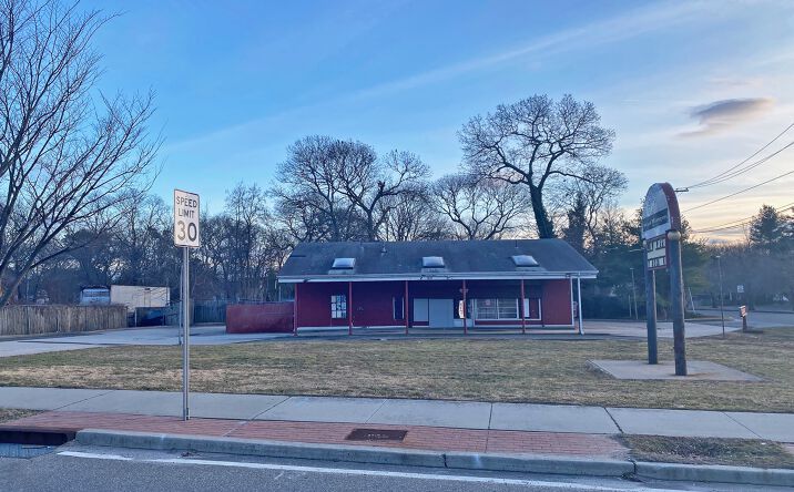 Pictures of Retail property located at 1032 Portion Rd, Farmingville, NY 11738 for sales - image #1