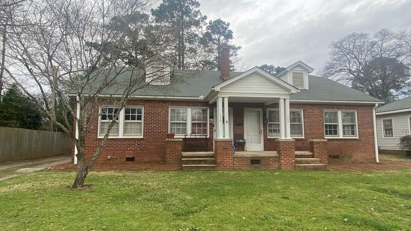 316 Janeway, Greenwood, SC 29649