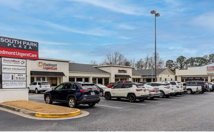 image of property at 907 S PARK ST SUITE D Carrollton GA 30117