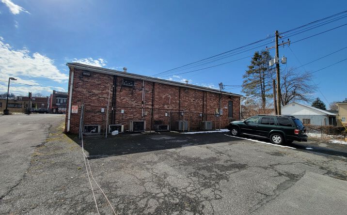 Pictures of Retail property located at 1101 Hanover Ave, Allentown, PA 18109 for comps - image #1