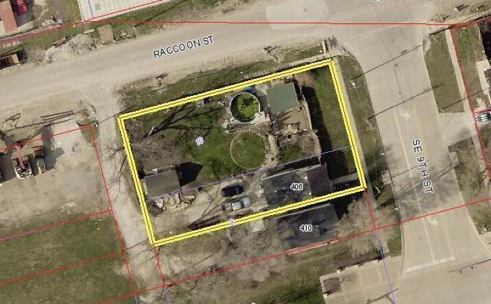 Pictures of Mixed Use property located at 406 SE 9th St, Des Moines, IA 50309 for sales - image #1