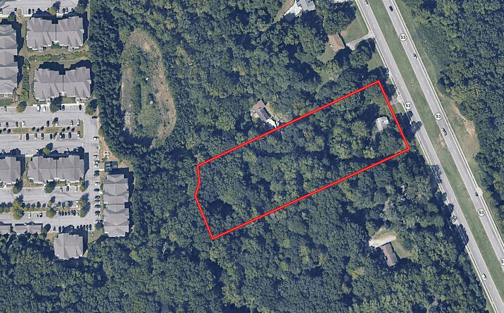 Pictures of Land property located at 3572 Winder Hwy, Flowery Branch, GA 30542 for sales - image #1