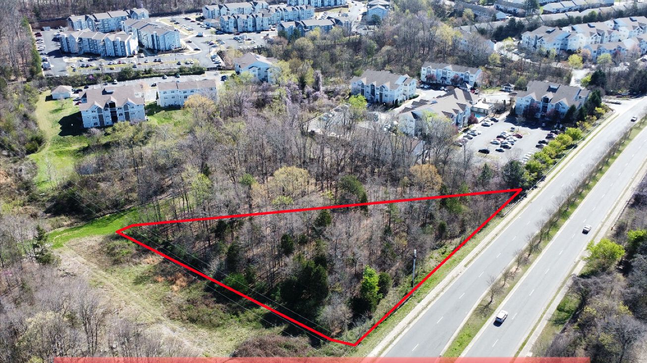 765 E Mallard Creek Church Rd, Charlotte, NC 28262