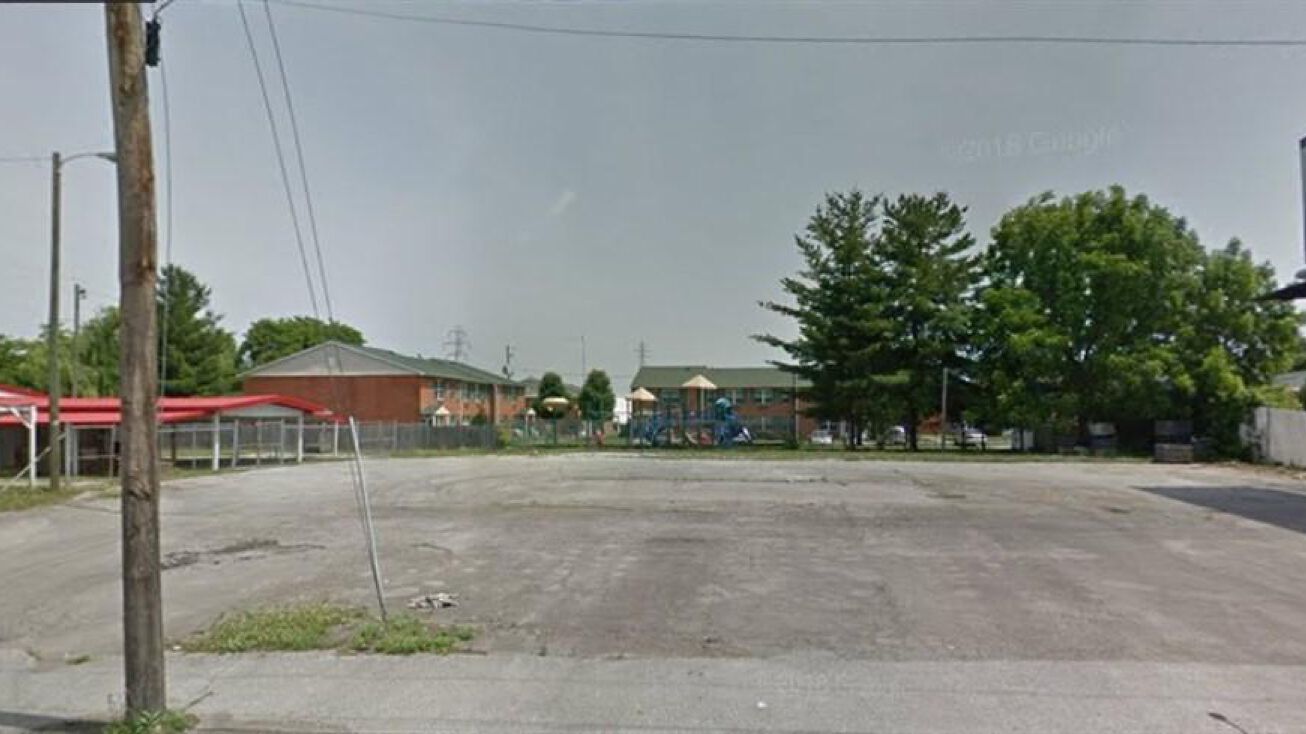 2103 Chestnut St, Kenova, WV 25530