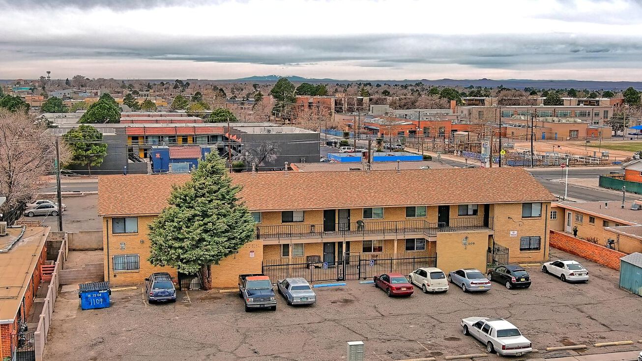 1109 Arizona St SE, Albuquerque, NM 87108 Multifamily Property for Sale