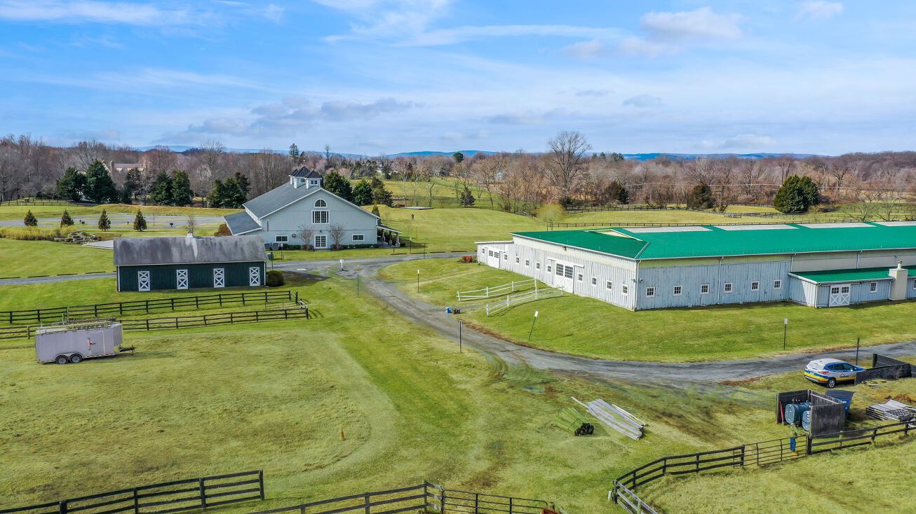 23320 Foxchase Farm Ln, Middleburg, VA 20117 Special Purpose Property