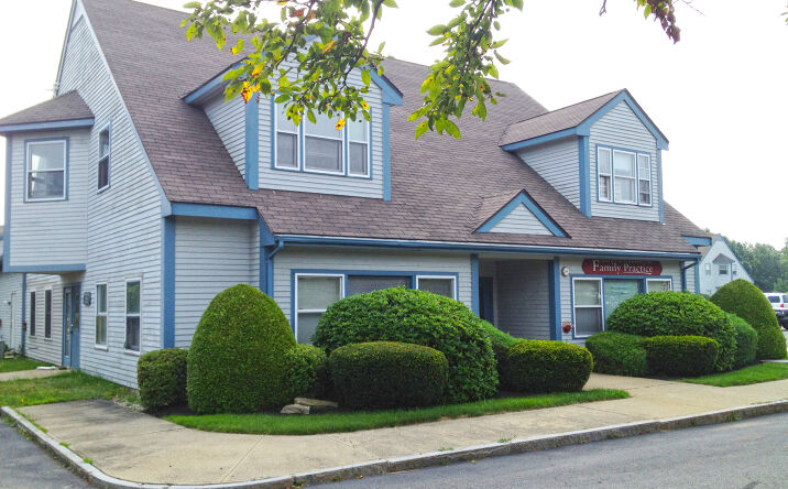 Pictures of Office property located at 29 Lafayette Road, Unit 4A, North Hampton, NH 03862 for comps - image #1