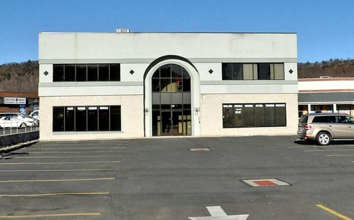 Pictures of Retail, Mixed Use property located at 63 Amity Rd, New Haven, CT 06515 for sales - image #1