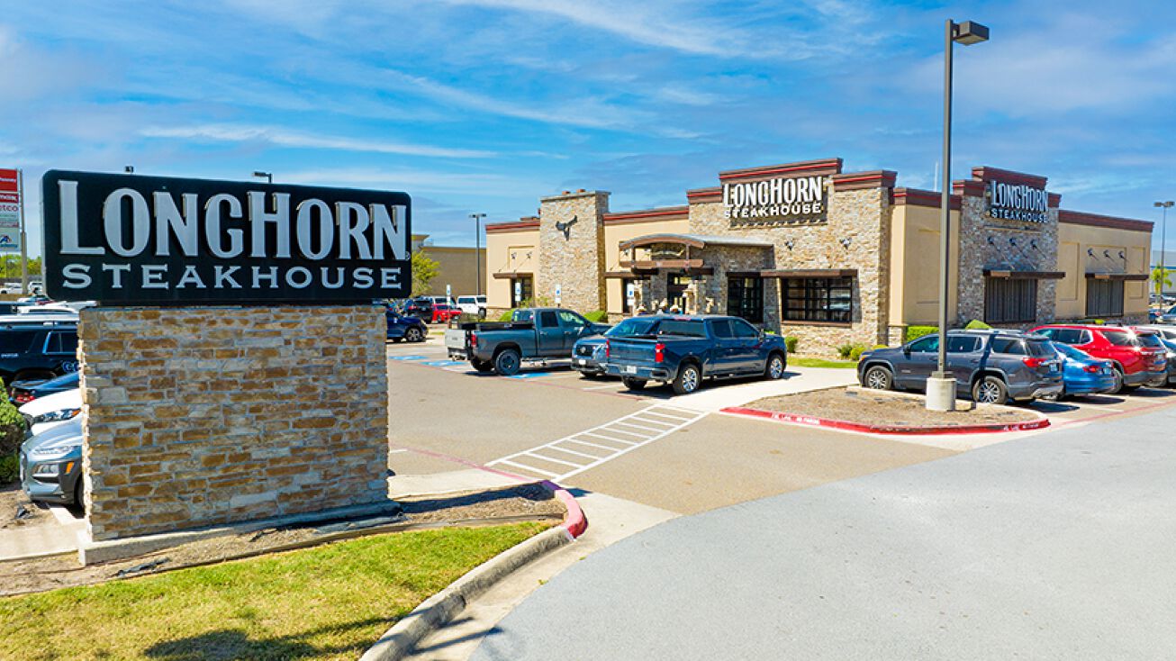 701 E Expressway 83, Weslaco, TX 78596