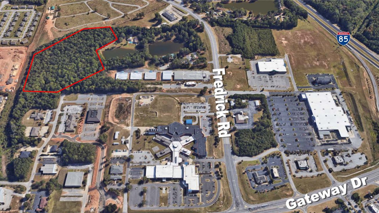 1600 Corporate Dr, Opelika, AL 36801