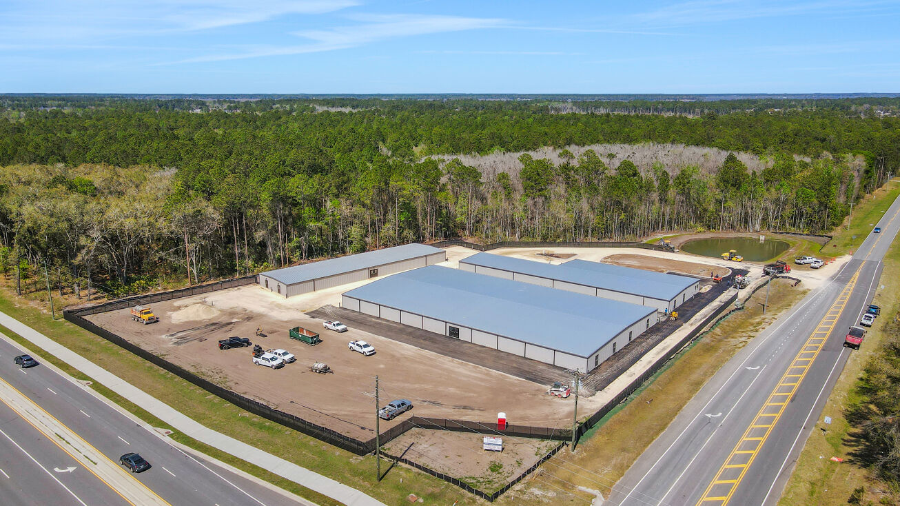 1301 Winding Rd, Kingsland, GA 31548