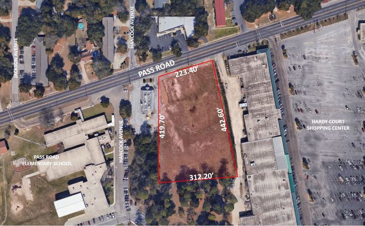 Pictures of Land property located at 27 Pass Rd, Gulfport, MS 39507 for sales - image #1