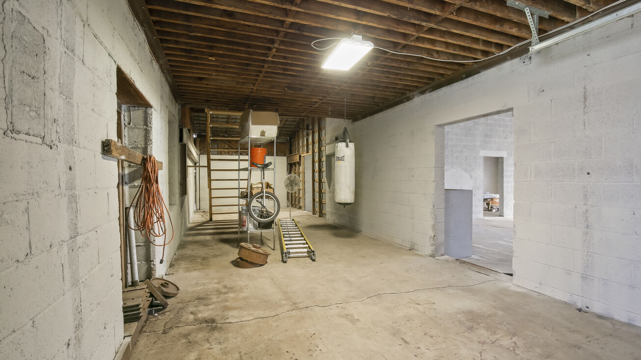 226 Walnut St, Blacklick, OH 43004