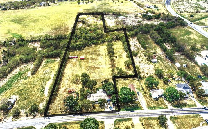 Pictures of Mixed Use, Land property located at 115 E Main St, Gunter, TX 75058 for sales - image #1