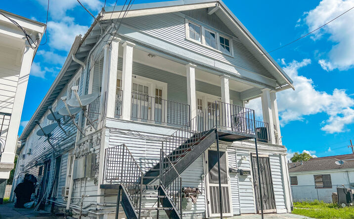 Pictures of Multifamily property located at 2617 S Galvez St, New Orleans, LA 70125 for sales - image #1