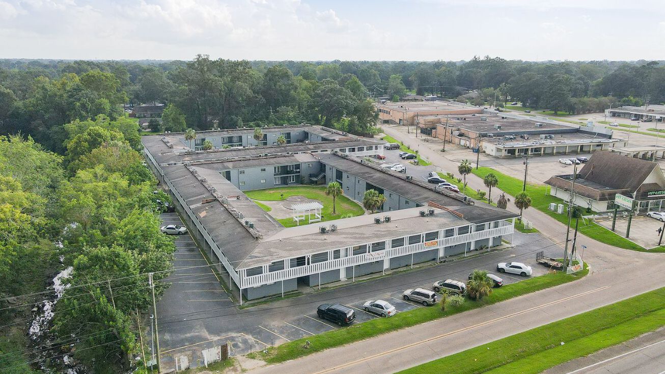 12020 Florida Blvd, Baton Rouge, LA 70815