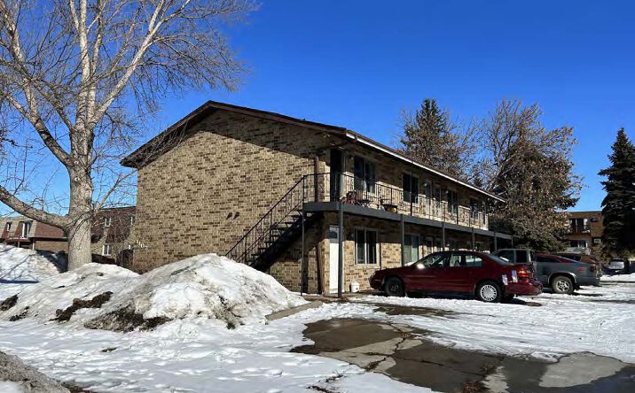 Pictures of Multifamily property located at 1107 Laramie Dr, Bismarck, ND 58504 for comps - image #1