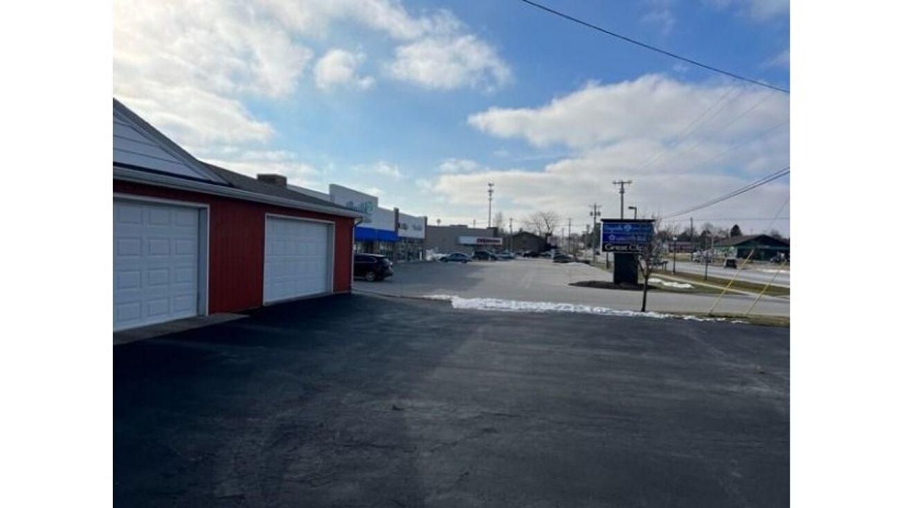 1451 Egg Harbor Rd, Sturgeon Bay, WI 54235