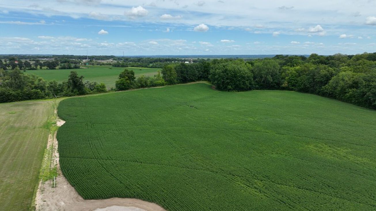 121 Flatwoods Rd, O'Fallon, MO 63366