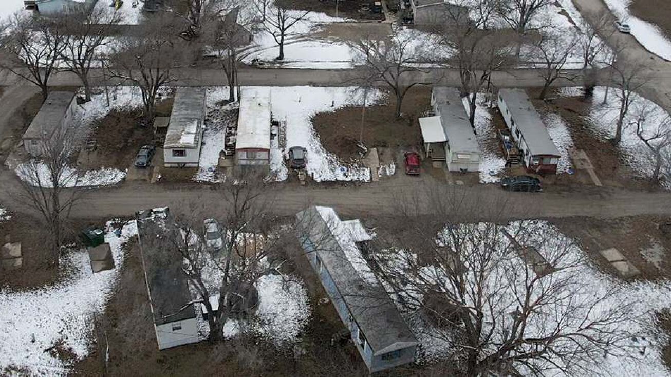 618 Commercial St, Hartford, KS 66854 Mobile Home Park Property for