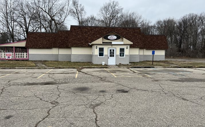 Pictures of Business for Sale, Mixed Use, Retail property located at 3457 N Genesee Rd, Flint, MI 48506 for sales - image #1
