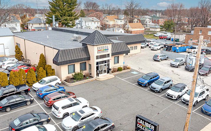 Pictures of Retail property located at 210 N Chester Pike, Glenolden, PA 19036 for sales - image #1
