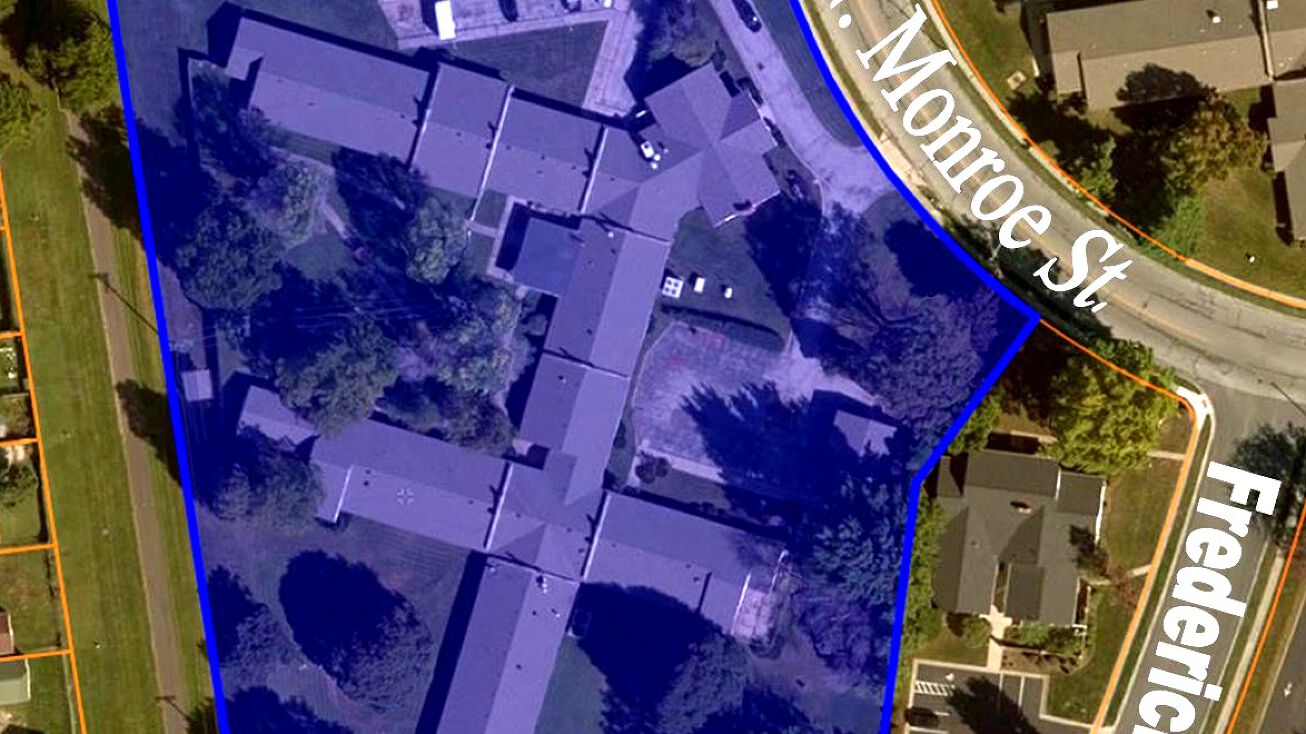 1384 N Monroe Dr, Xenia, OH 45385