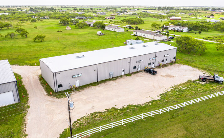 Pictures of Industrial, Retail property located at 8081 E HWY 175, Kemp, TX 75143 for sales - image #1