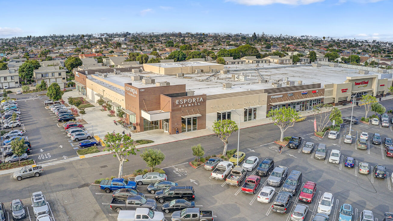 1361 W Channel Islands Blvd, Oxnard, CA 93033