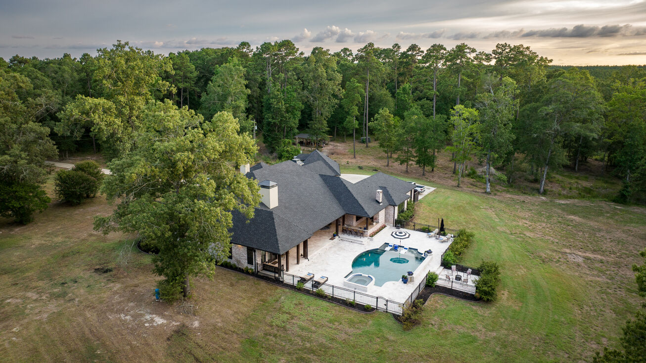 9076 FM1987, Corrigan, TX 75939