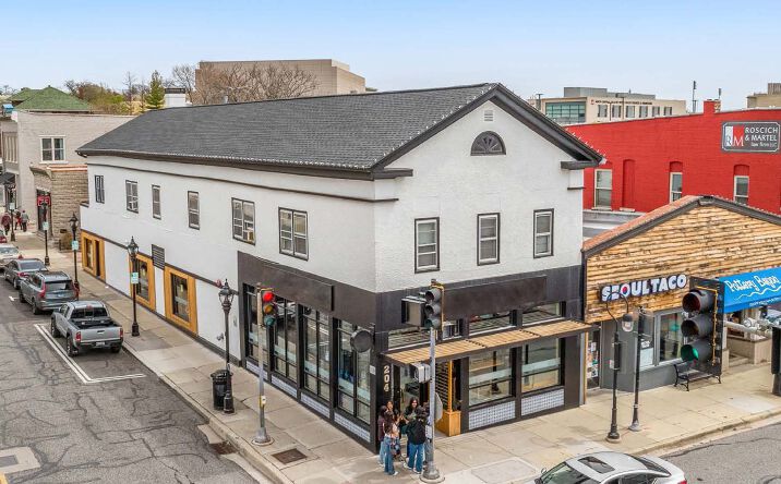 Pictures of Mixed Use, Retail property located at 204 S Washington St, Naperville, IL 60540 for sales - image #1