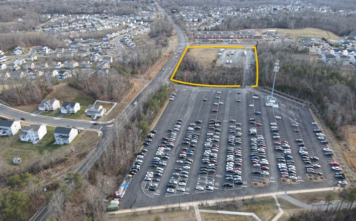 Pictures of Land property located at Leeland Rd, Fredericksburg, VA 22405 for comps - image #1