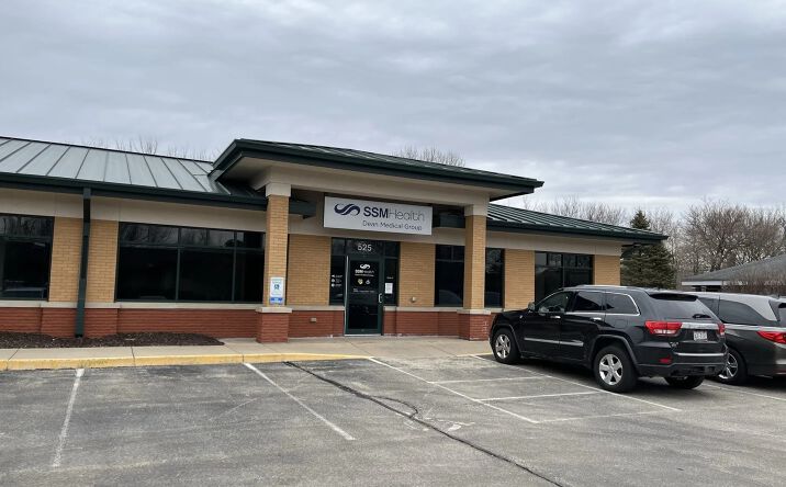 Pictures of Office property located at 525 Handeyside Ln, Fort Atkinson, WI 53538 for sales - image #1