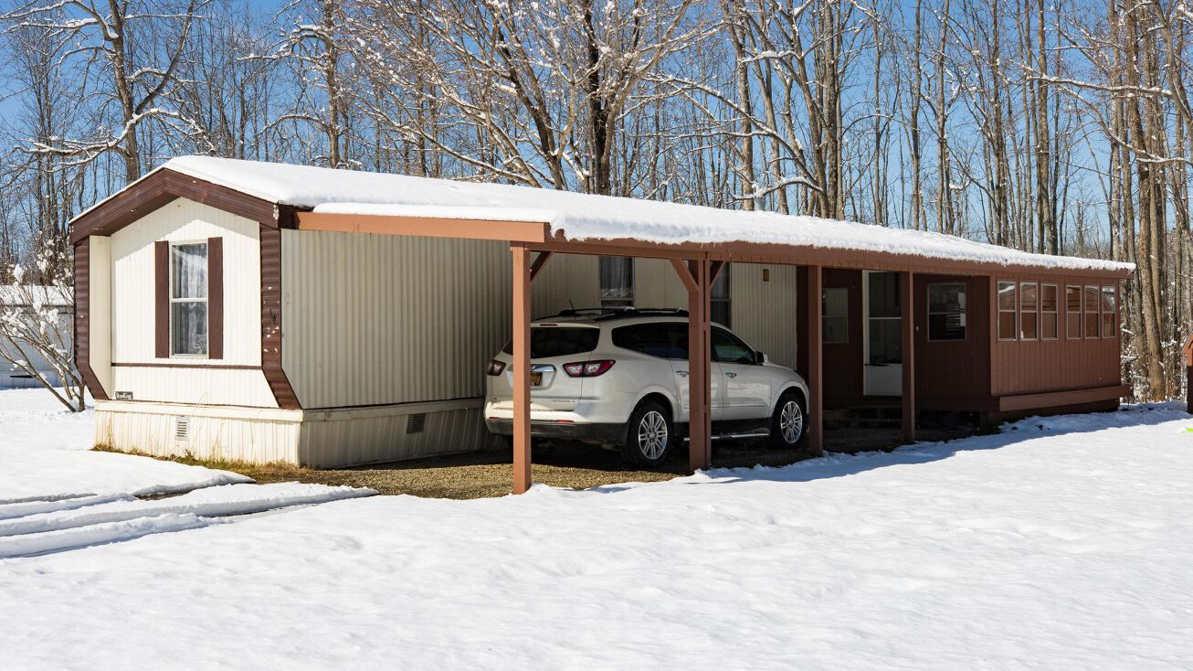 4580 Ashville Rd, Ashville, NY 14710