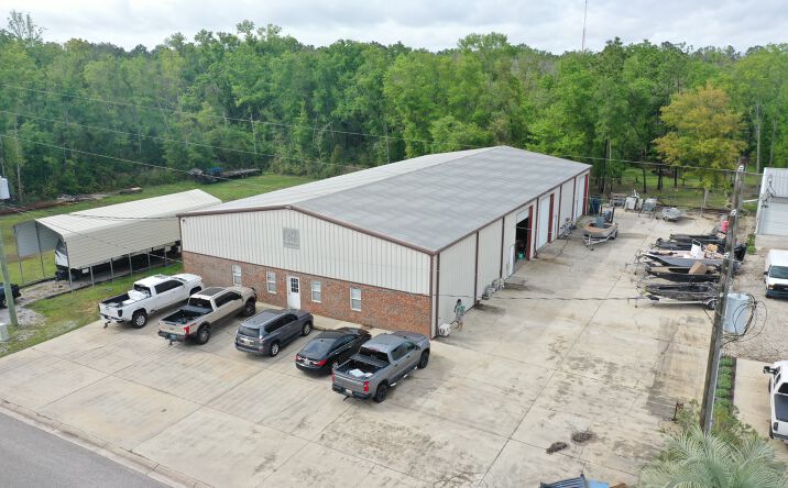 Pictures of Industrial property located at 9215 Hard Dr, Foley, AL 36535 for sales - image #1