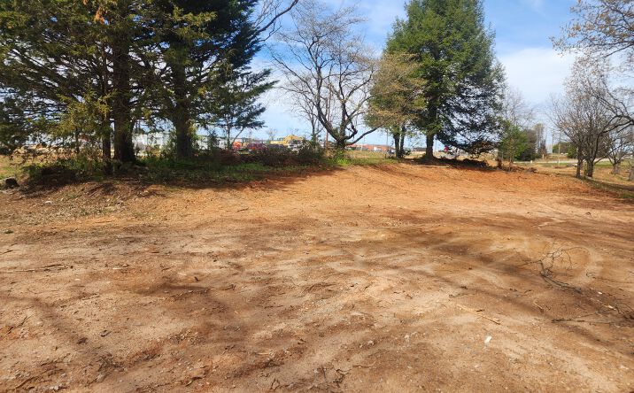 image of property at 360 LEONARD RD Greer SC 29651-7117