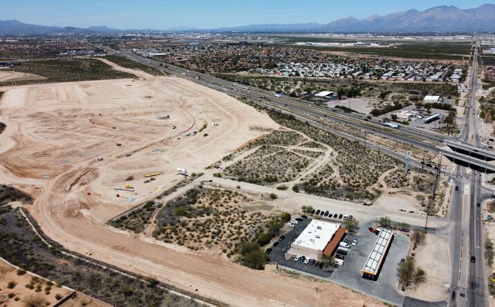 Pictures of Land property located at Wilmot & Interstate I-10 Lots, Tucson, AZ 85756 for sales - image #1