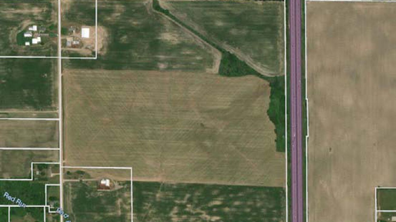 4400 144th Ave, Dorr, MI 49323