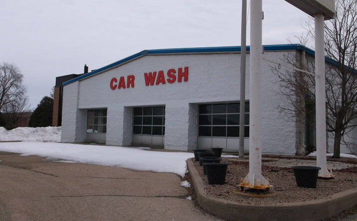 Pictures of Special Purpose property located at 911 Witzel Ave, Oshkosh, WI 54902 for sales - image #1